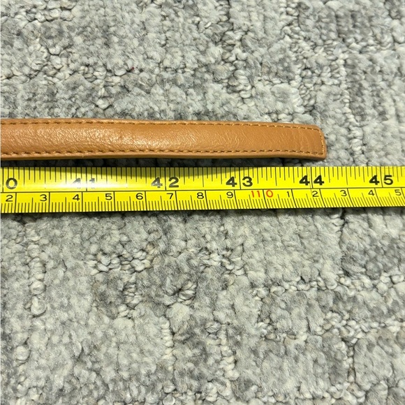 Michael Kors Leather Trouser Belt | Size 6 - Picture 6 of 6